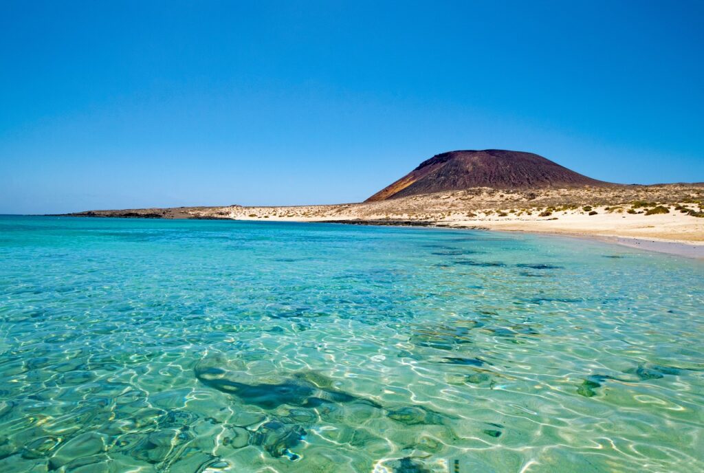 Lobos Island Natural Park, Corralejo, Fuerteventura. Crystal clear waters of the protected area.